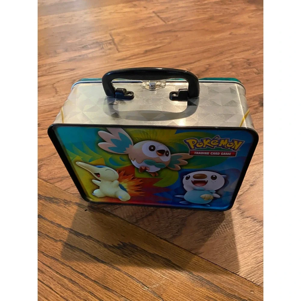 Pokemon TCG Collector Chest Arceus Tin Storage Case Lunch Box Cyndaquil‎ Rowlet